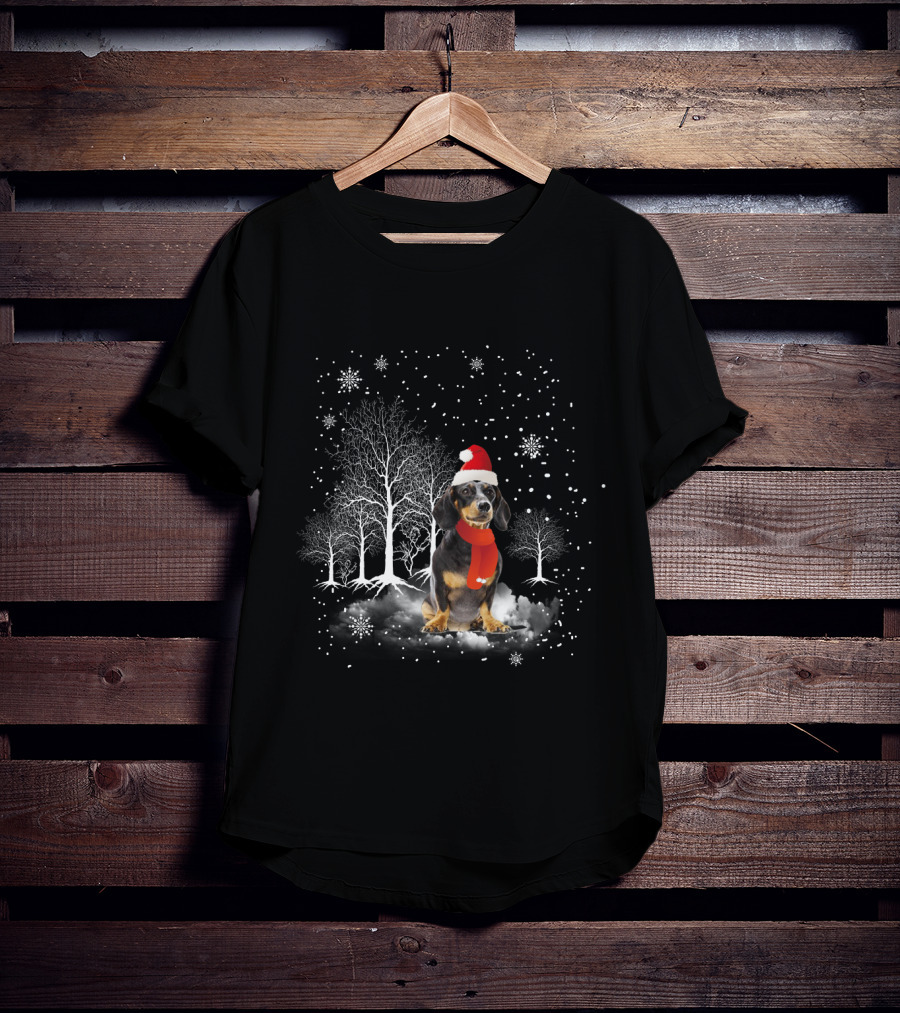 Dachshund Retriever In Santa Hat With Snowflakes And Winter Trees T-Shirt