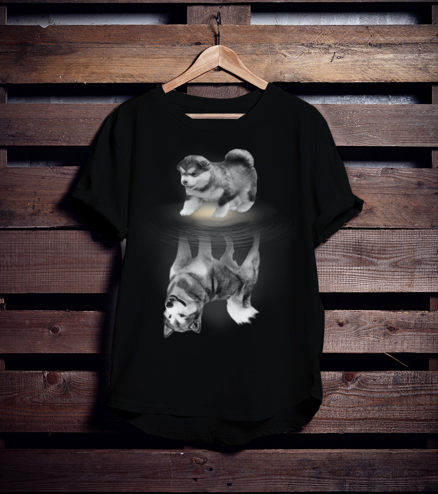 Alaskan Malamute Puppy And Reflection Illustration With Anatomy T-Shirt