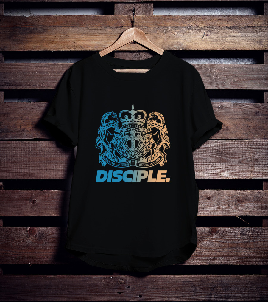 DISCIPLE Omnes Pro Uno Unus Pro Omnibus Crest T-Shirt