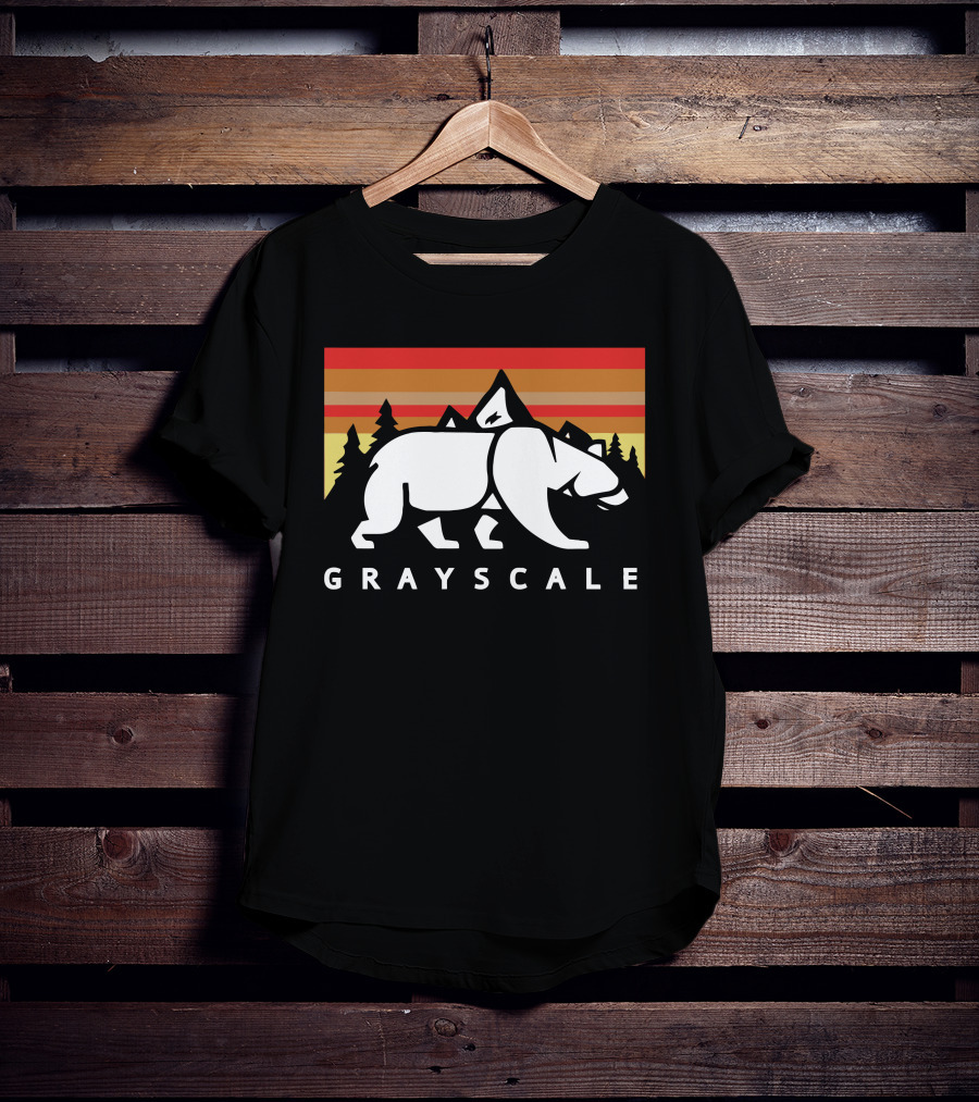 GRAYSCALE Bear And Mountains Retro Sunset T-Shirt