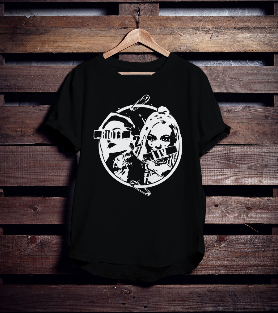Riott Squad Riott 2 Liv Liv 2 Riott Authentic Safety Pin T-Shirt