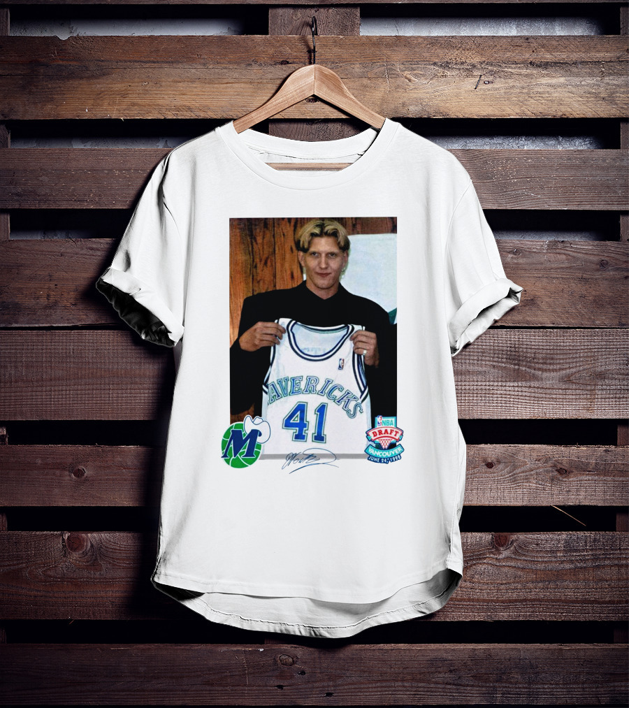 Dirk Nowitzki Mavericks NBA Draft Vancouver June 24 1998 T-Shirt