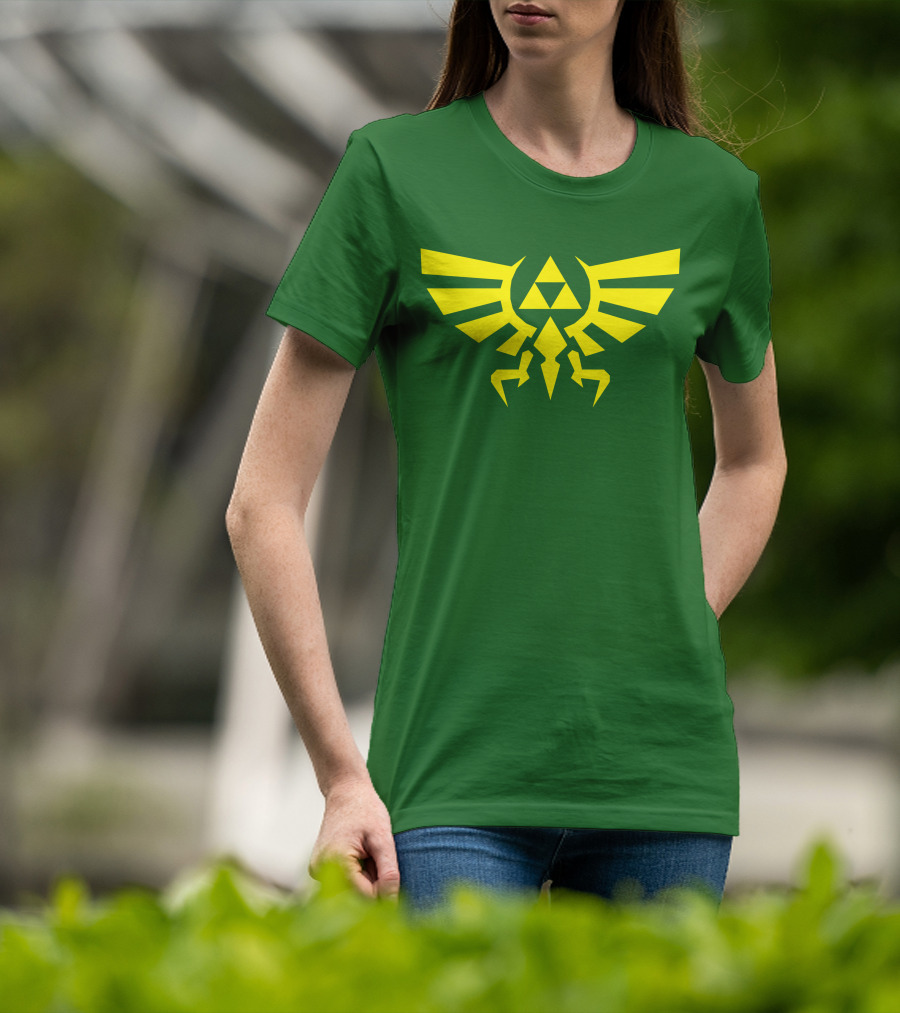 Triforce Hylian Crest And Cargo Shorts T-Shirt