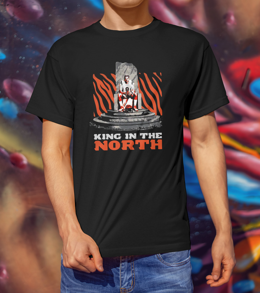 King In The North Football Throne Tiger Stripes T-Shirt