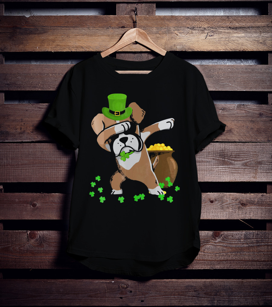 Boxer Dabbing St Patricks Day Dog With Leprechaun Hat And Pot Of Gold T-Shirt