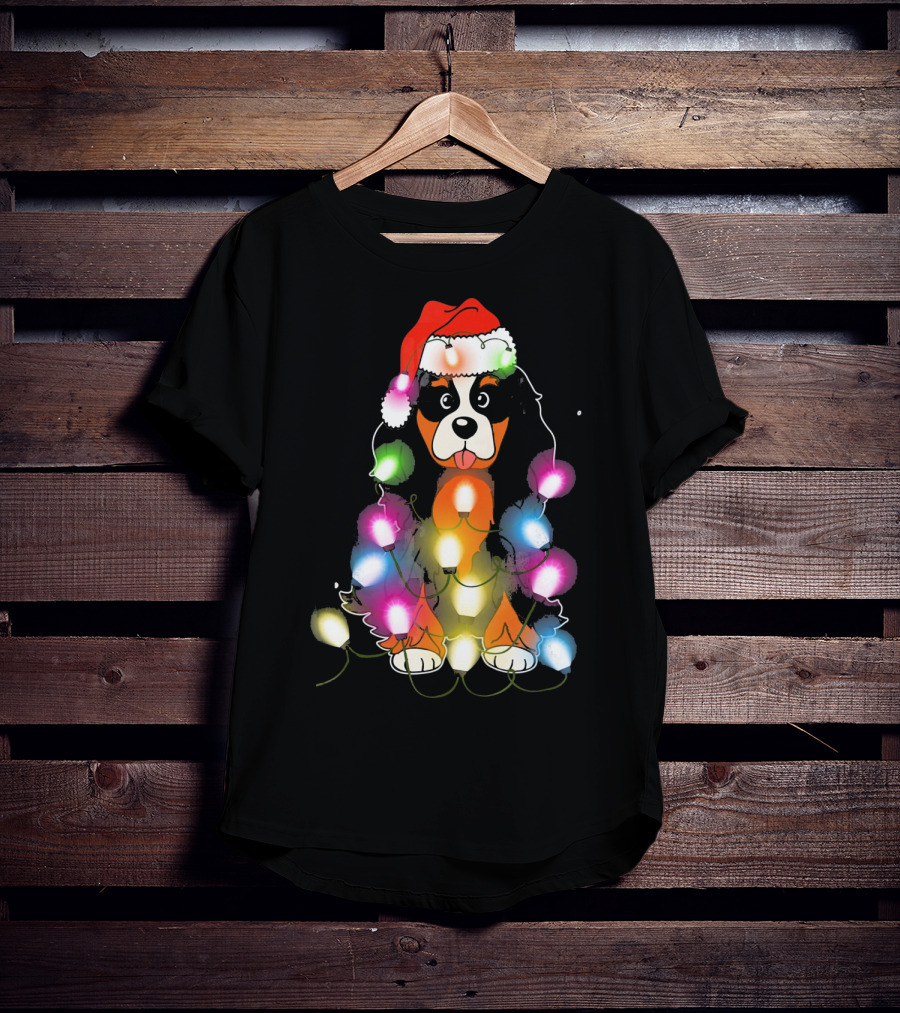 Cavalier King Charles Spaniel Festive Christmas Lights With Santa Hat T-Shirt