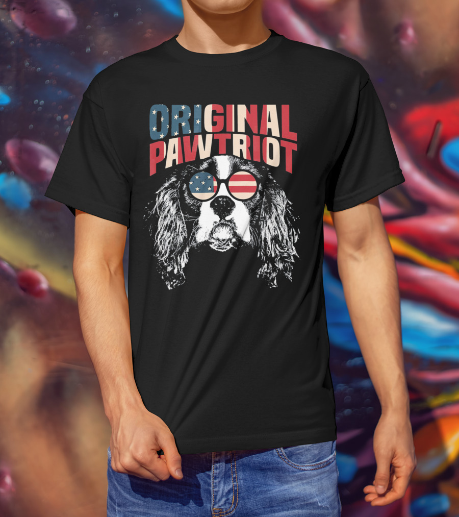 Original Pawtriot Cavalier King Charles Spaniel USA Flag Sunglasses T-Shirt