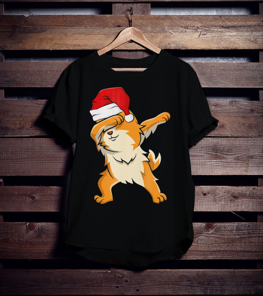 Dabbing Pomeranian With Santa Hat T-Shirt