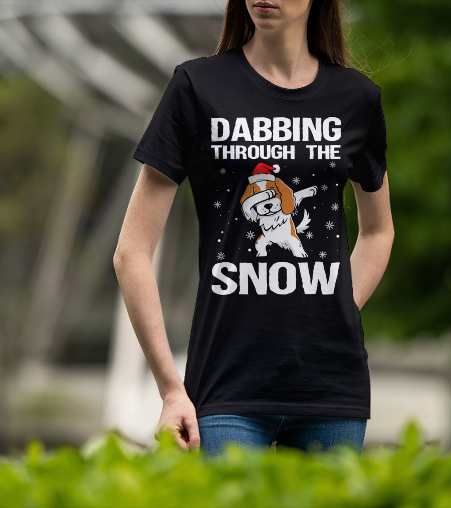 Dabbing Through The Snow Cavalier King Charles Spaniel Christmas Dog Santa Hat T-Shirt