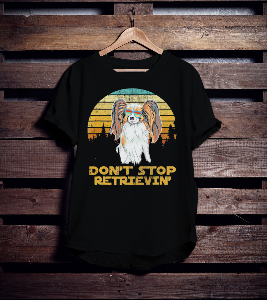 Don't Stop Retrievin' Papillon Sunglasses Retro Sunset T-Shirt