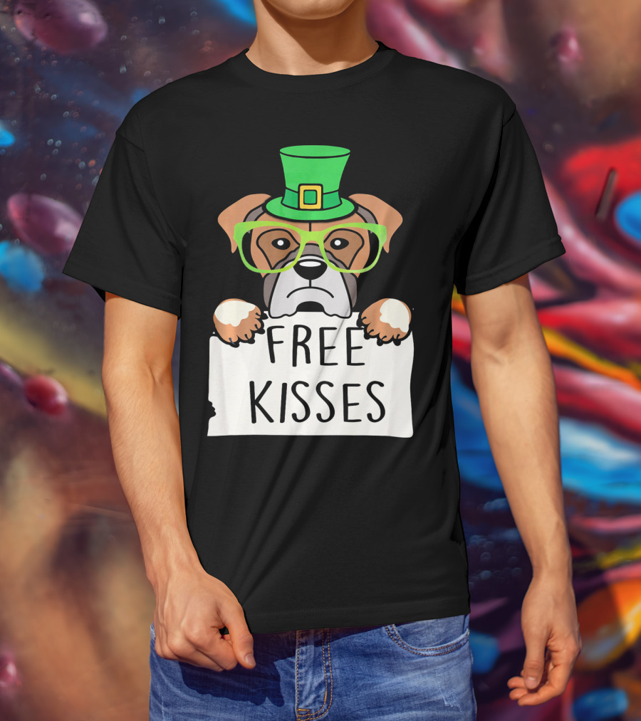 Free Kisses Boxer Dog Leprechaun St Patrick Hat Green Glasses T-Shirt