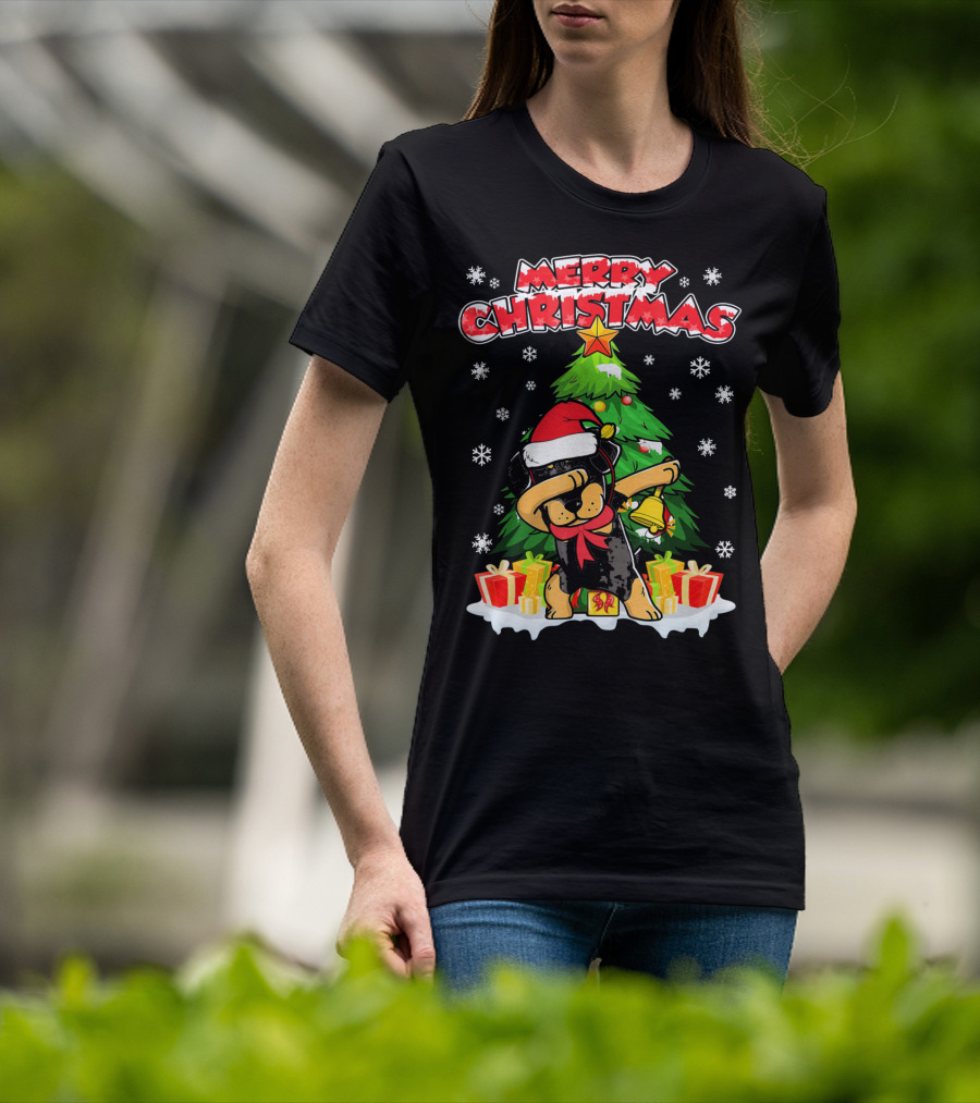 Merry Christmas Dabbing Rottweiler With Santa Hat And Gifts T-Shirt