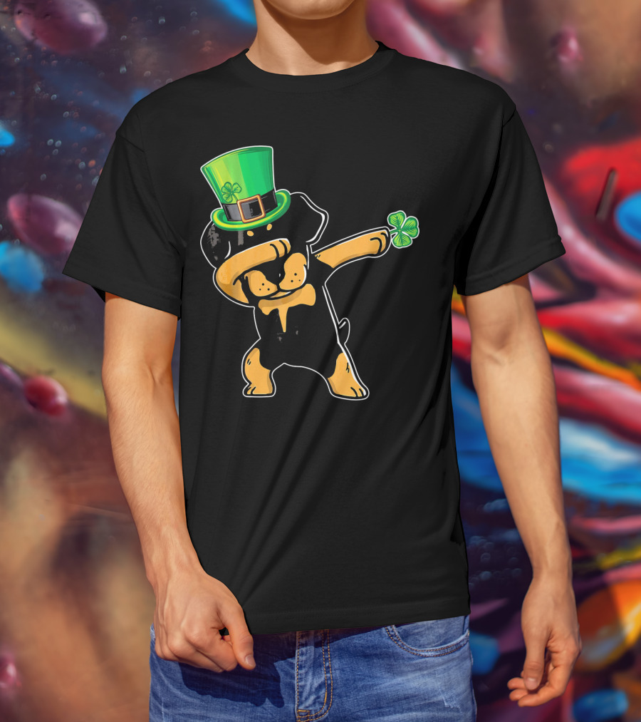 Funny St. Patrick's Day Rottweiler Dab Dabbing Dance With Green Hat And Shamrock T-Shirt
