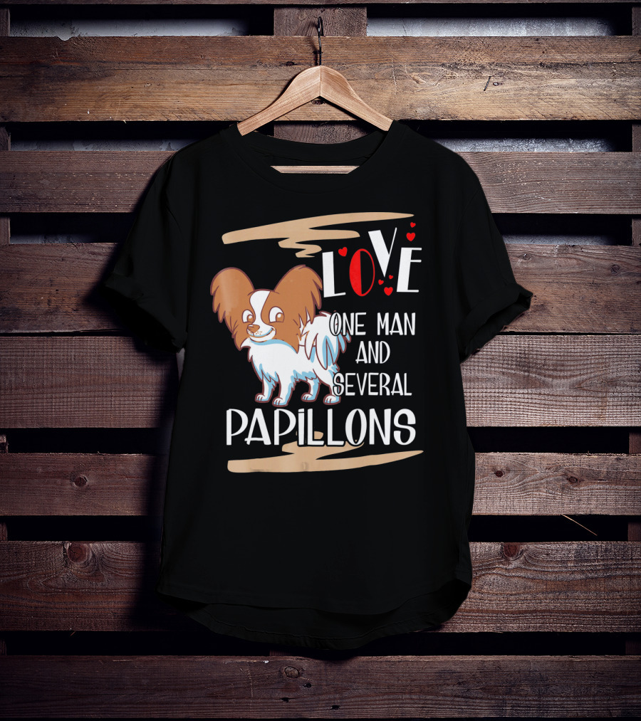 Love One Man And Several Papillons With Hearts T-Shirt