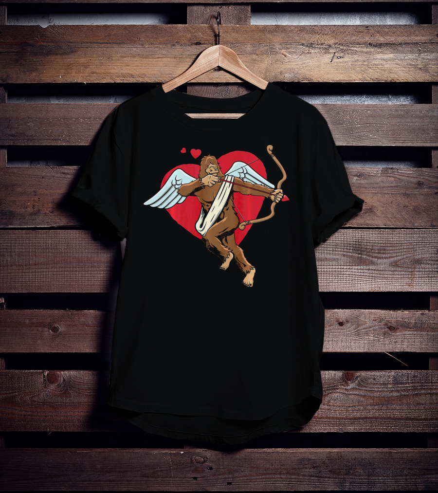 Bigfoot Cupid Eros Sasquatch Valentine With Wings And Bow T-Shirt