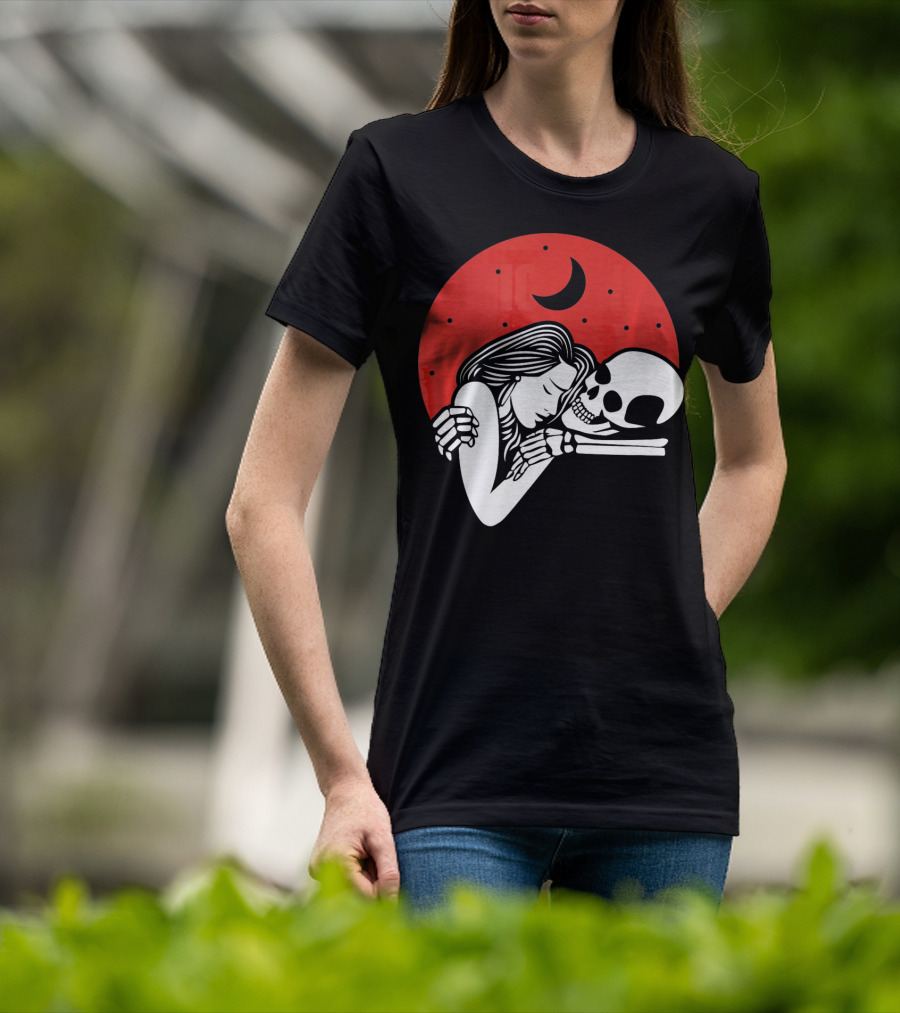 Cute Skeleton Romantic Valentines Moon Embrace T-Shirt