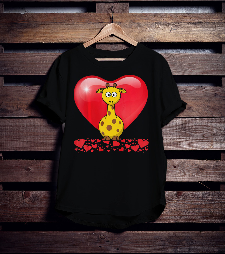 Cute Valentine's Day Heart Giraffe Valentin T-Shirt