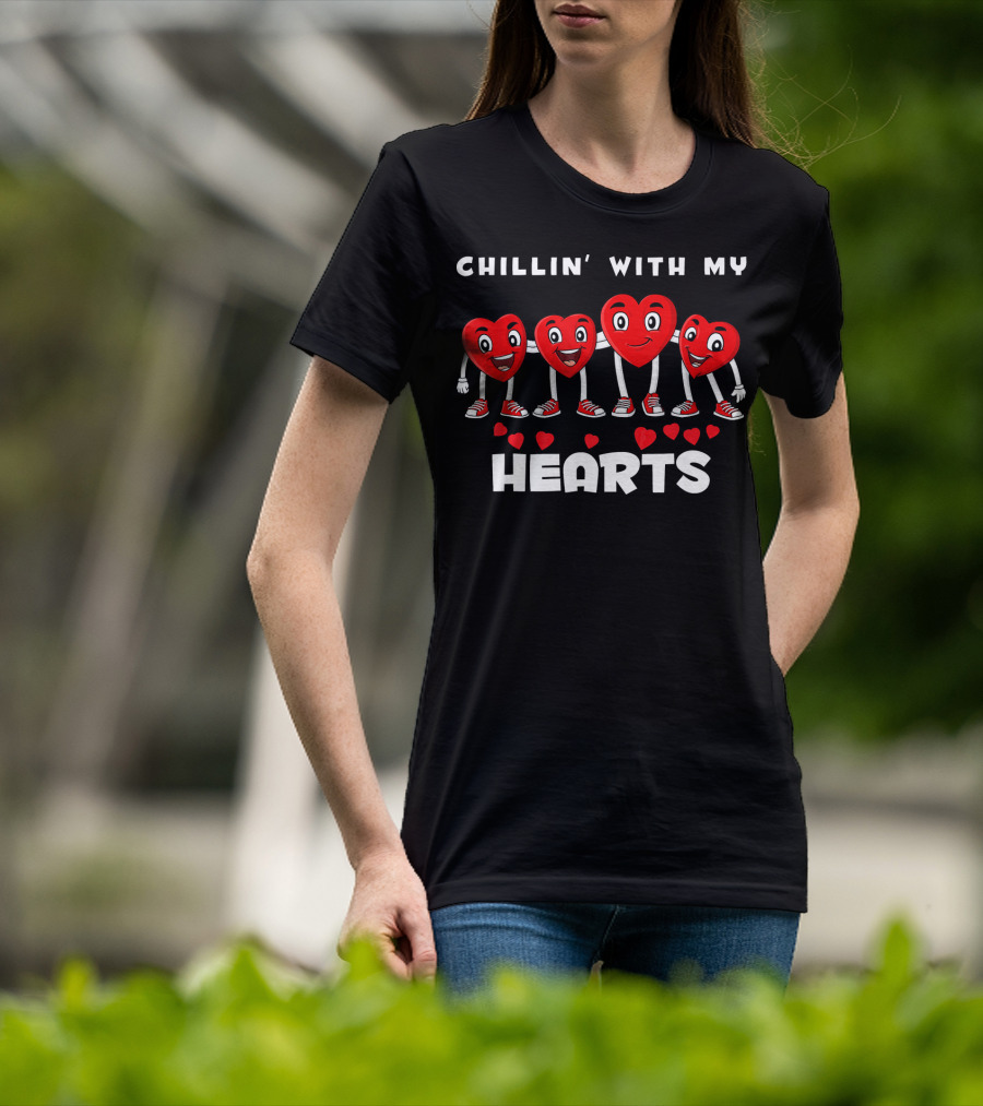 Chillin' With My Hearts Valentines Day With Smiling Heart Characters T-Shirt