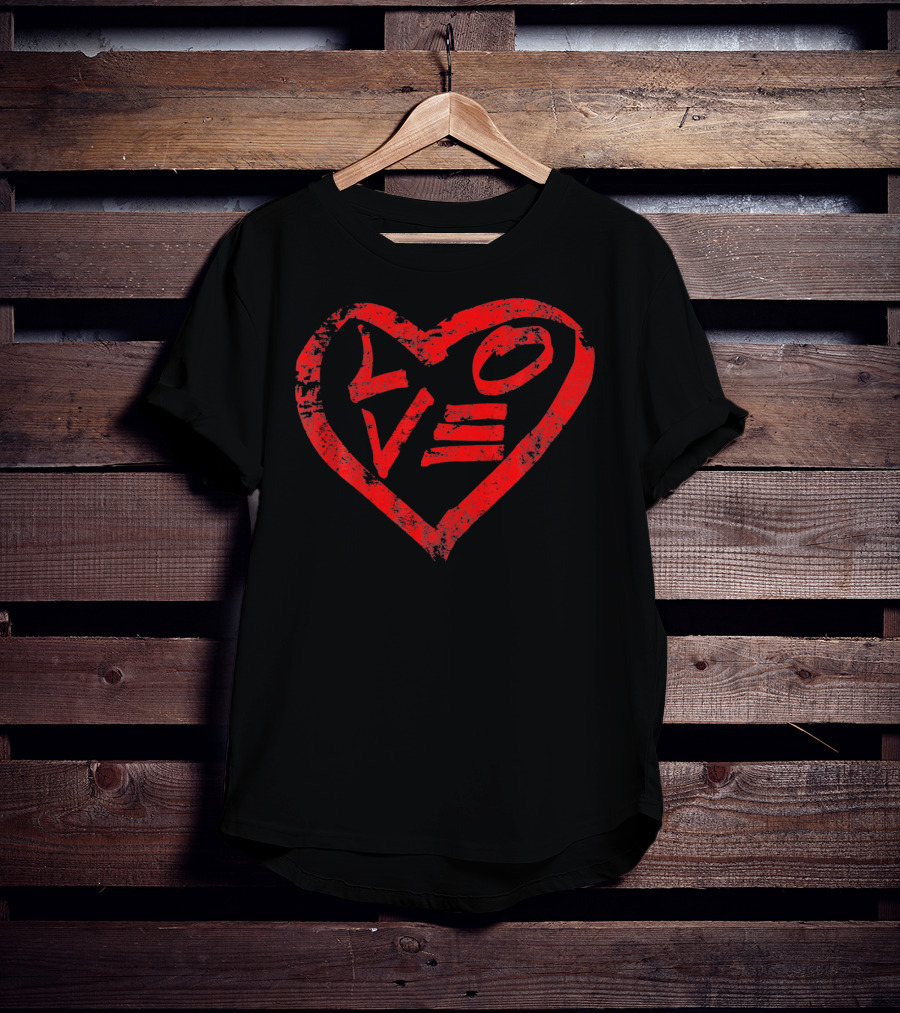 Cool Unique Love Heart Retro Vintage Love T-Shirt