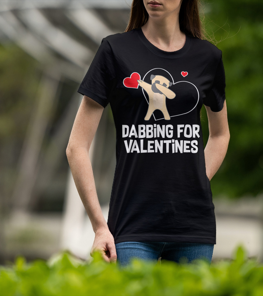 Dabbing Pug For Valentines Hearts Cute T-Shirt