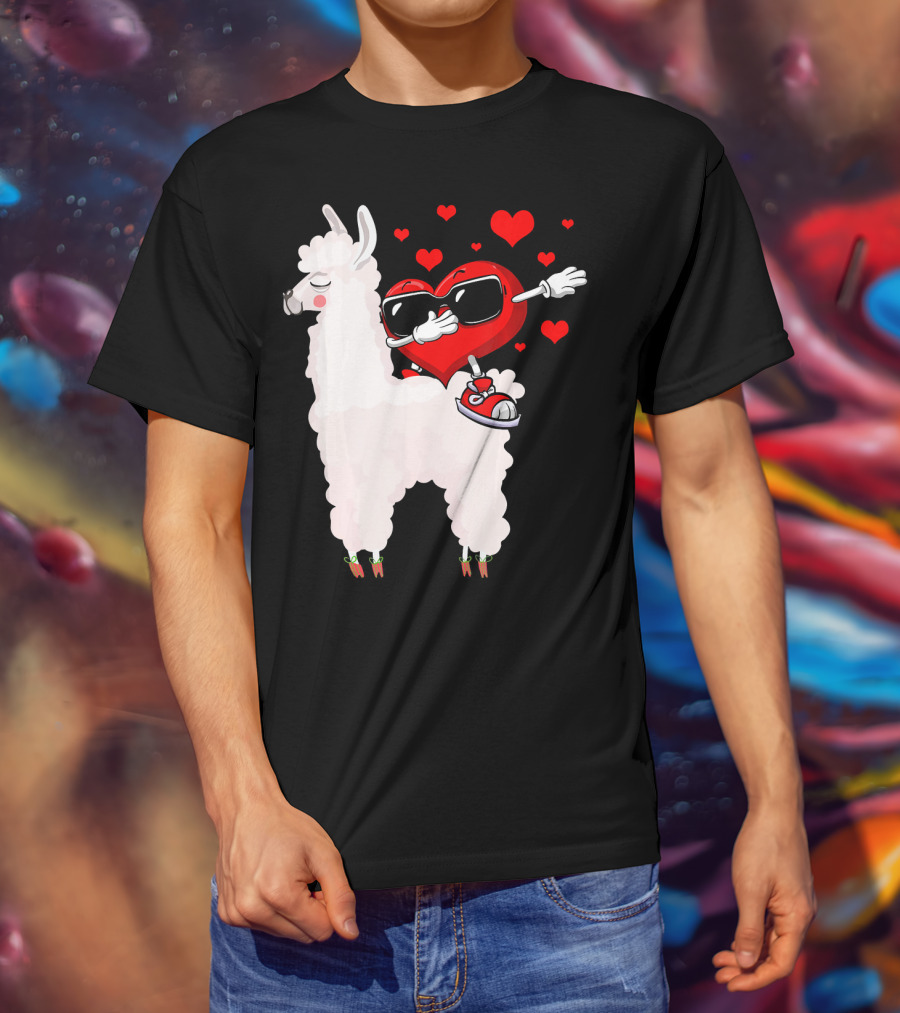 Funny Heart Dabbing On Llama Surrounded By Hearts Valentin T-Shirt