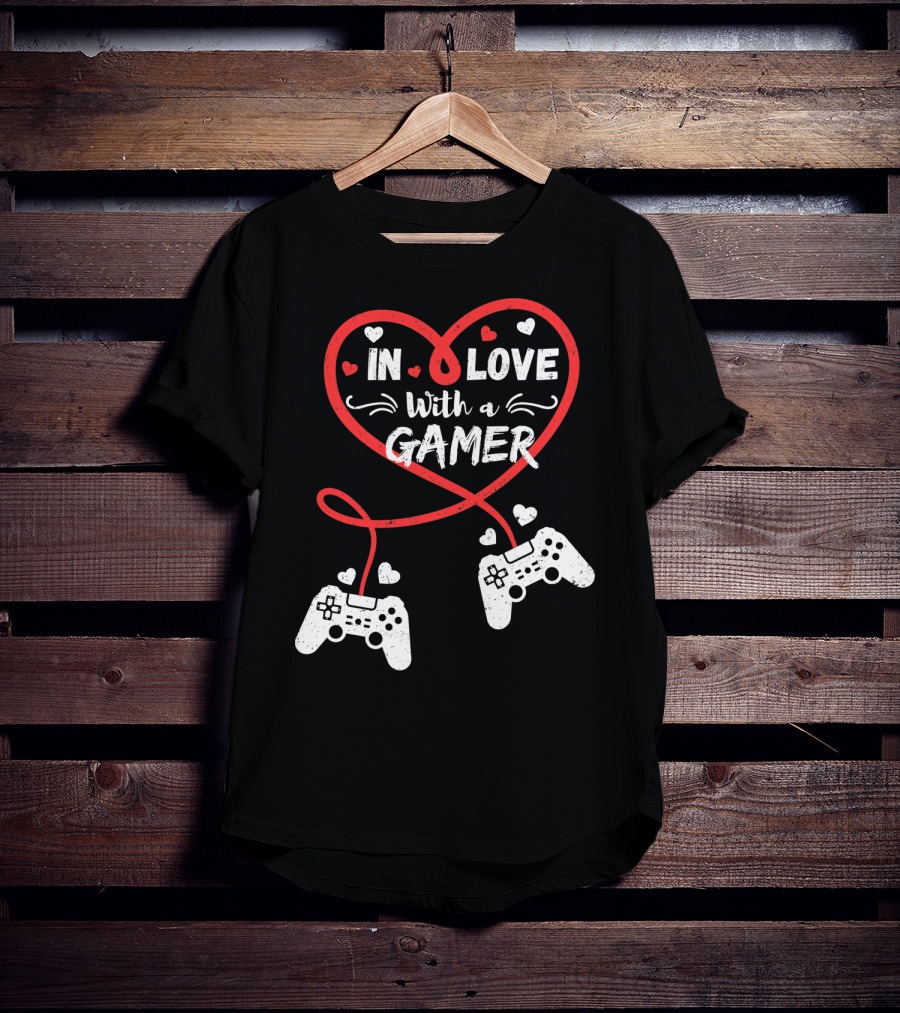 In Love With A Gamer Funny Video Gamer Valentines Day Long T-Shirt