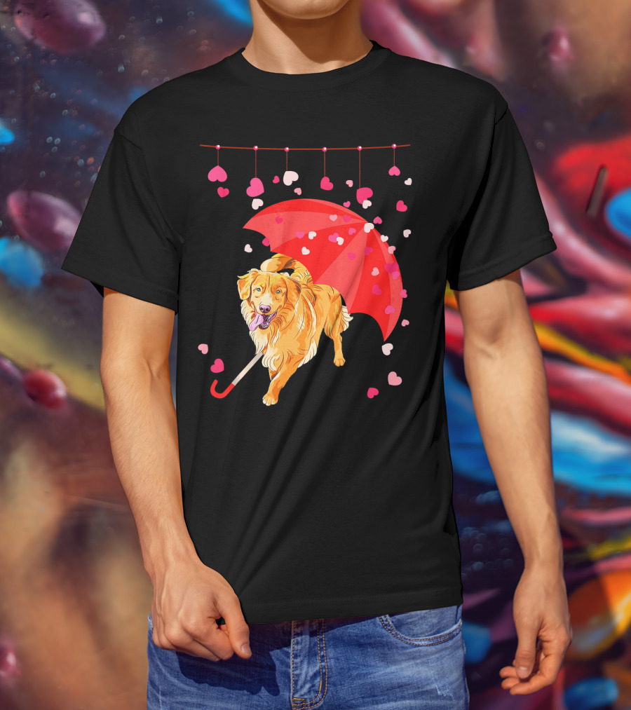 Golden Retriever With Umbrella And Falling Hearts Valentin T-Shirt