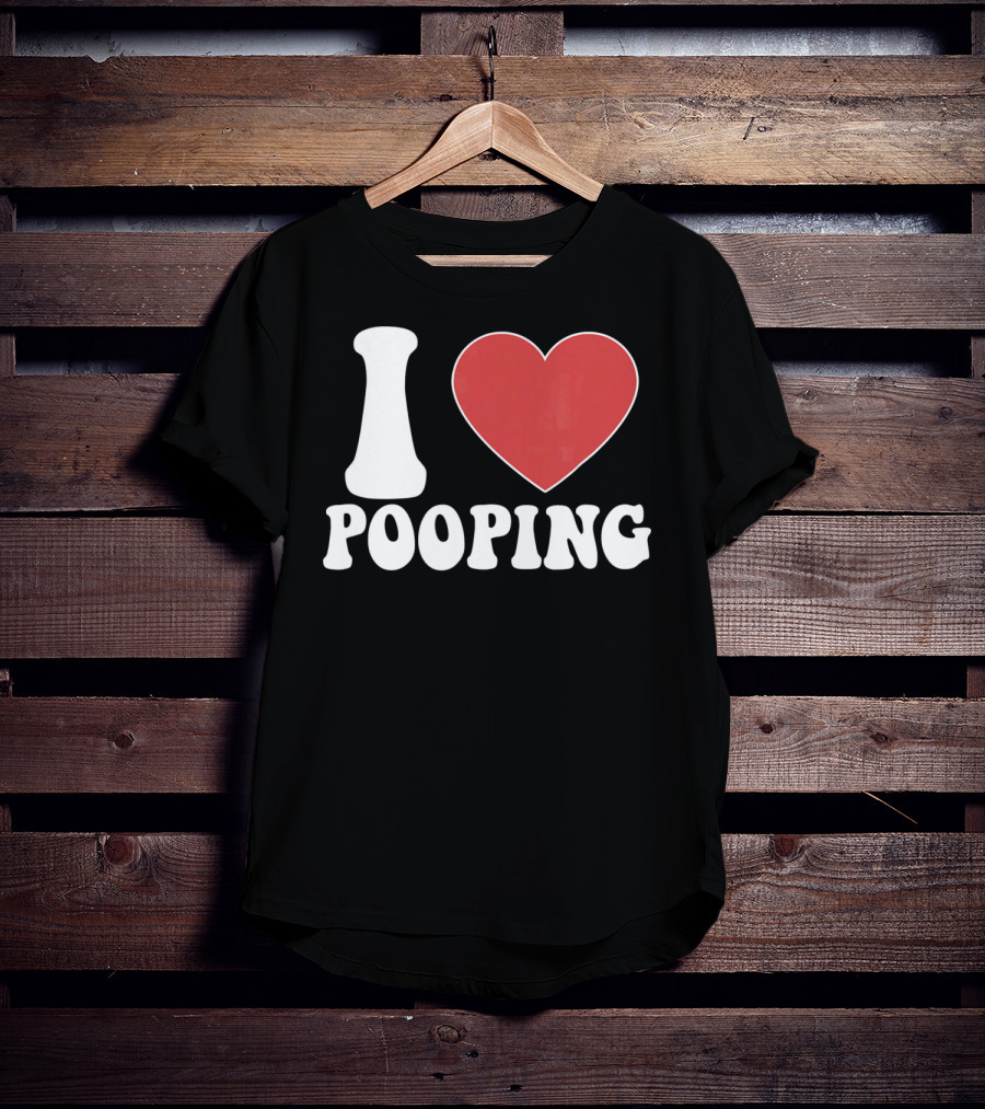 I HEART POOPING Funny Valentines T-Shirt