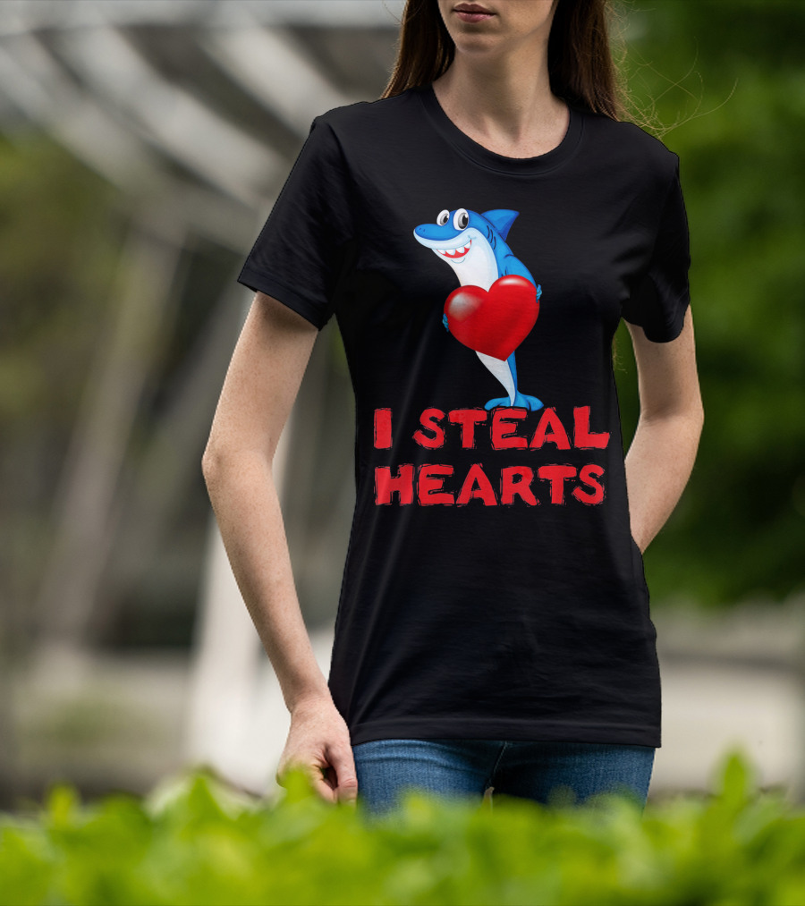 I Steal Hearts Shark Funny Valentines Day T-Shirt