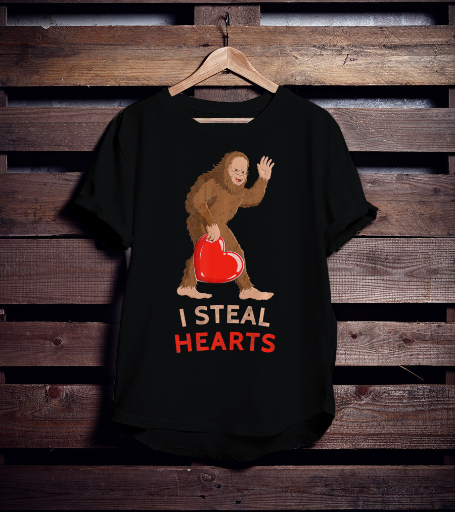 I Steal Hearts Bigfoot Valentine's Day Funny Sasquatch Image T-Shirt