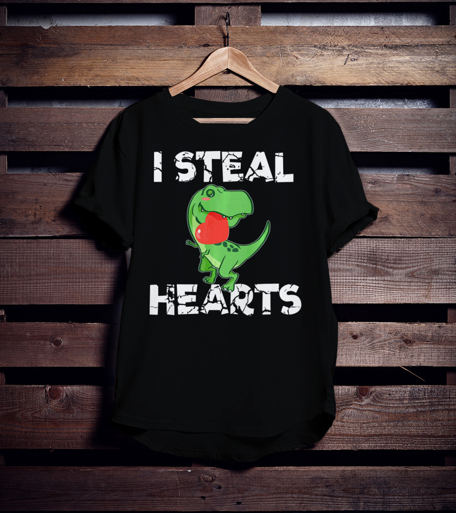 I Steal Hearts Dinosaur Valentine's Day T-Rex Holding Heart T-Shirt