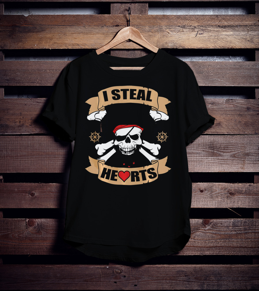 I Steal Hearts Funny Pirate Valentines Skull Bandana Steering Wheel T-Shirt