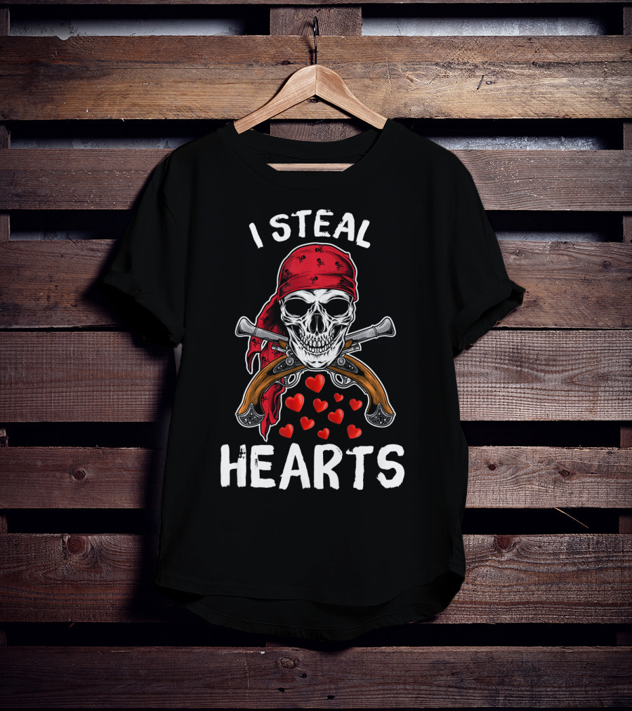 I Steal Hearts Valentines Day Pirate Skull Bandana Guns Hearts T-Shirt