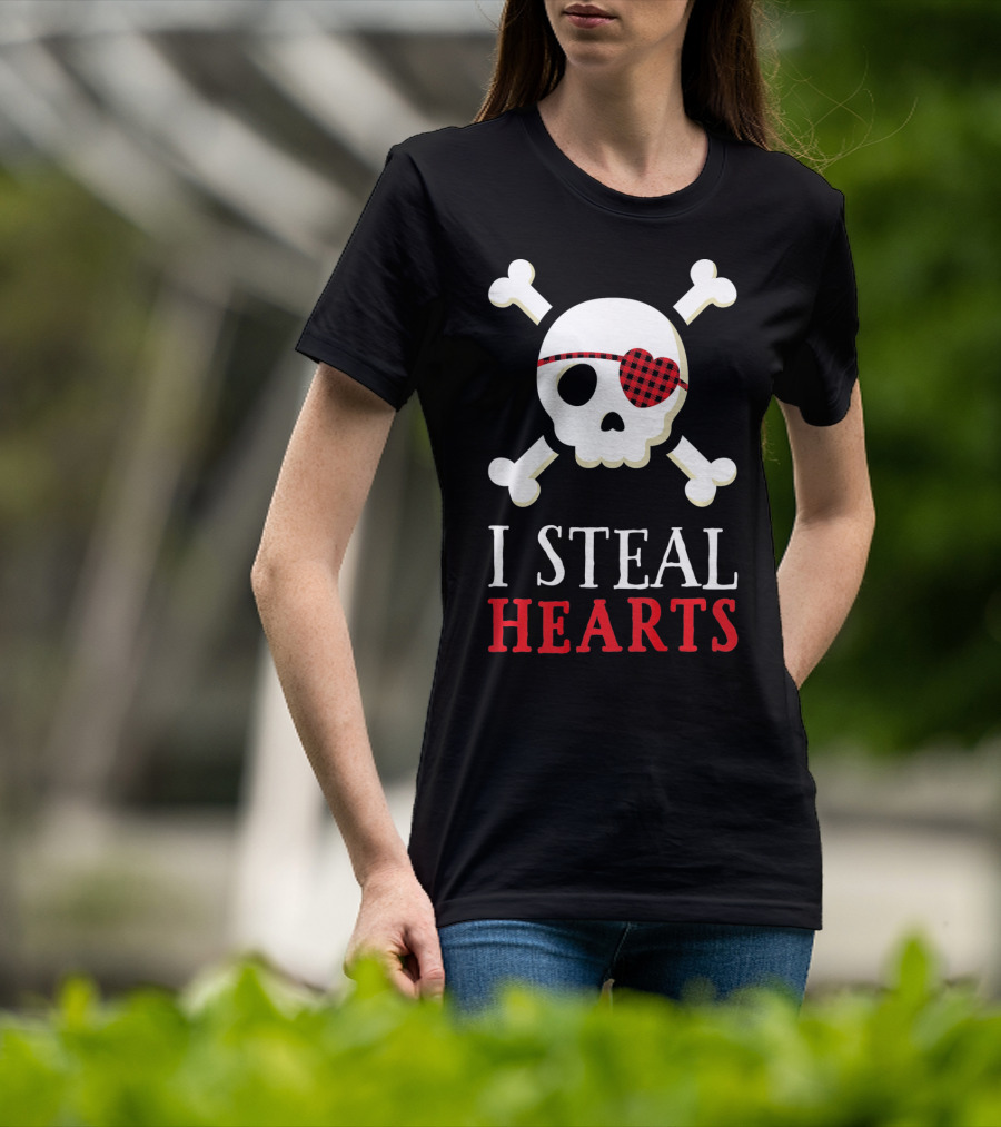 I Steal Hearts Skull Crossbones Eye Patch T-Shirt