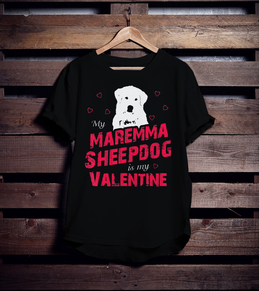 Maremma Sheepdog Valentine Love With Heart Accents T-Shirt