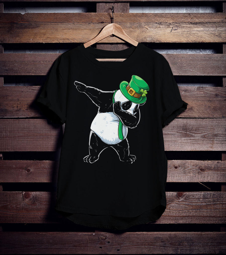 Dabbing Panda St Patricks Day Hat And Green Scarf T-Shirt