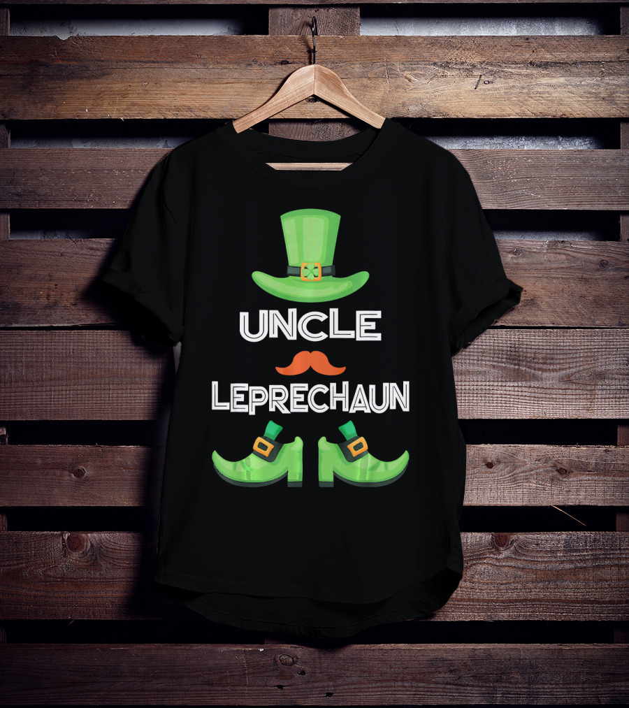Uncle Leprechaun Green Hat And Shoes St. Patrick's Day Family Matching Group T-Shirt