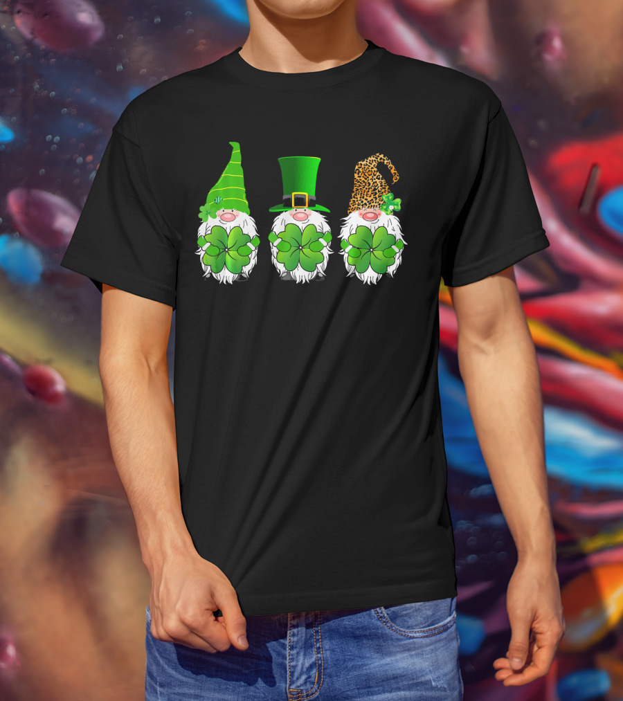 Gnomes Shamrock Leprechaun Green Leopard Saint Patrick's Day T-Shirt