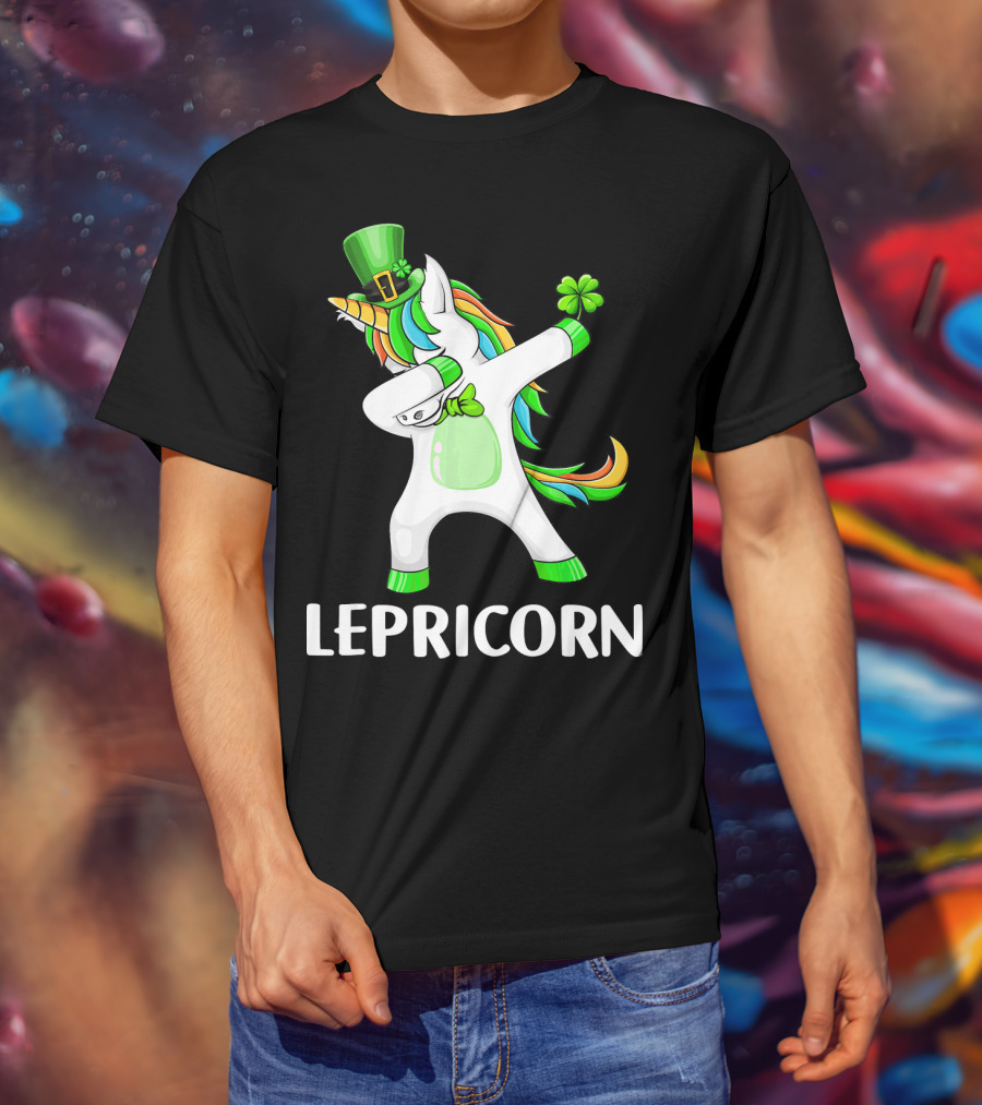 Lepricorn Dabbing Leprechaun Unicorn With Rainbow Mane And Green Hat T-Shirt