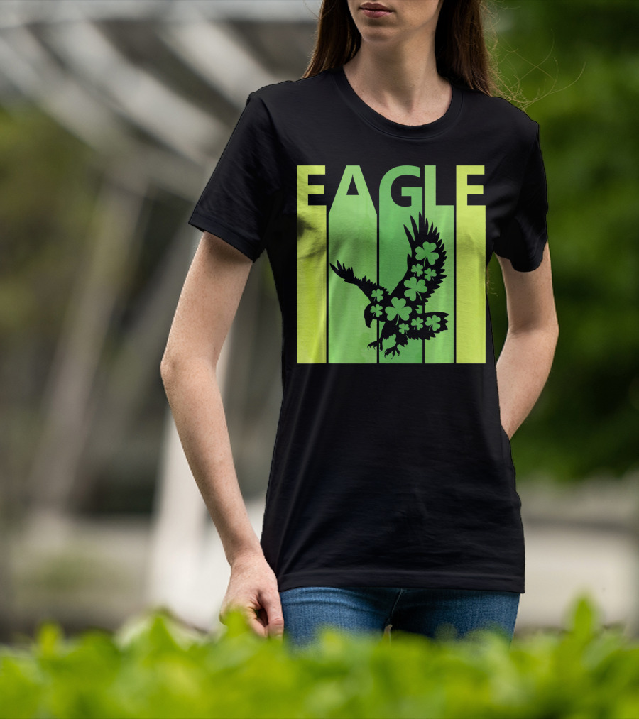 Lucky Irish Shamrock Eagle St Patricks Day T-Shirt
