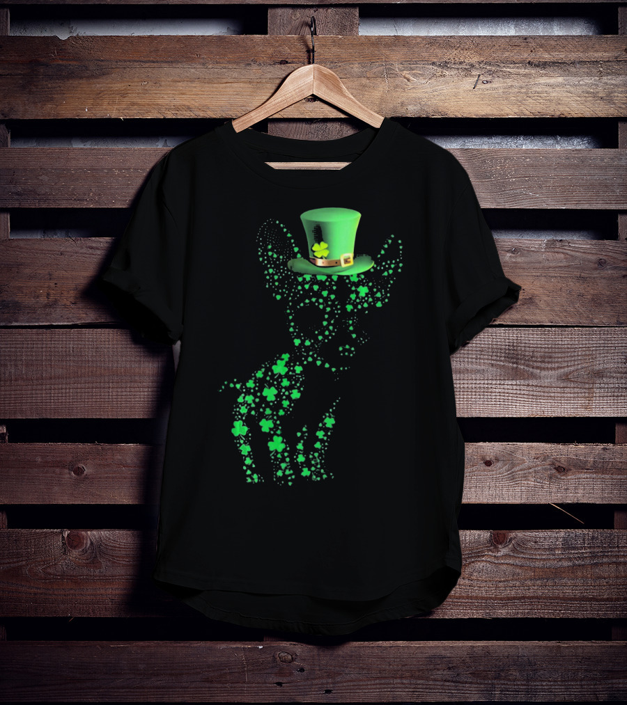 Happy St. Patrick's Day Chihuahua Lucky Shamrock Hat T-Shirt
