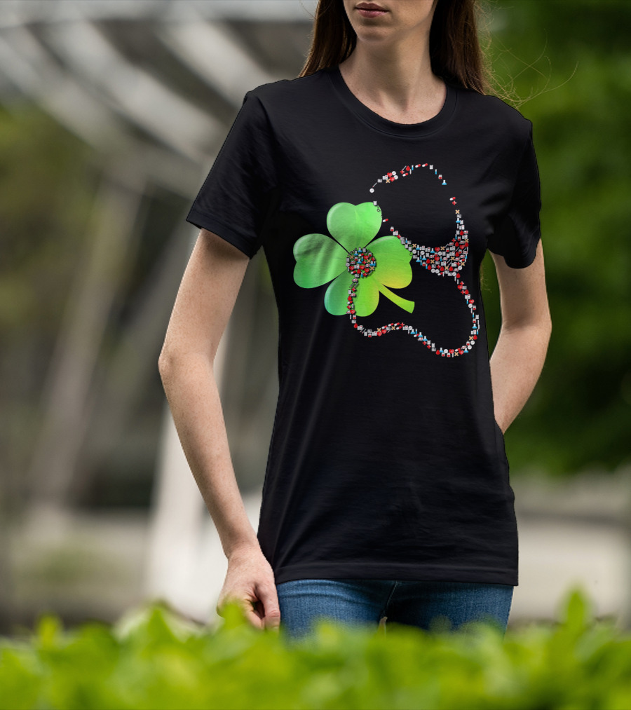 Shamrock Saint Patrick's Day Nurse Stethoscope Emoji Icons T-Shirt