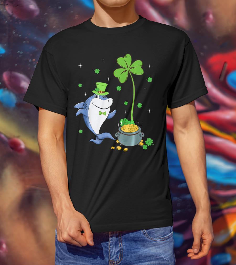 St Patricks Shamrock Leprechaun Shark With Pot Of Gold T-Shirt