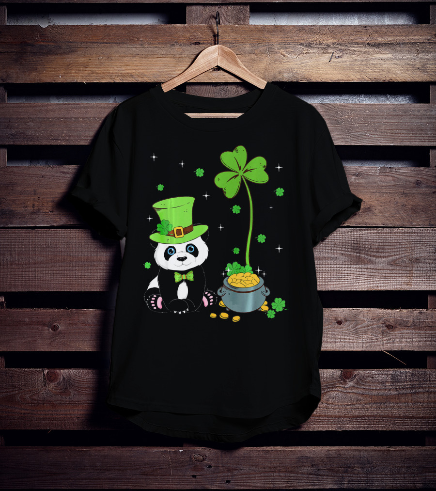 Shamrock Leprechaun Panda St Patricks Pot Of Gold T-Shirt