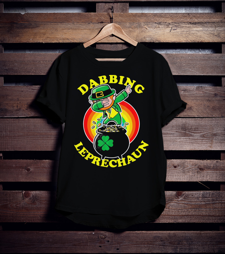 Dabbing Leprechaun Pot Of Gold Rainbow T-Shirt