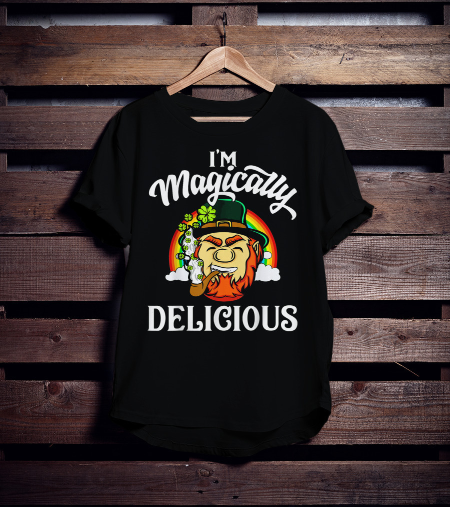 I'm Magically Delicious Leprechaun Rainbow Clover Pipe T-Shirt