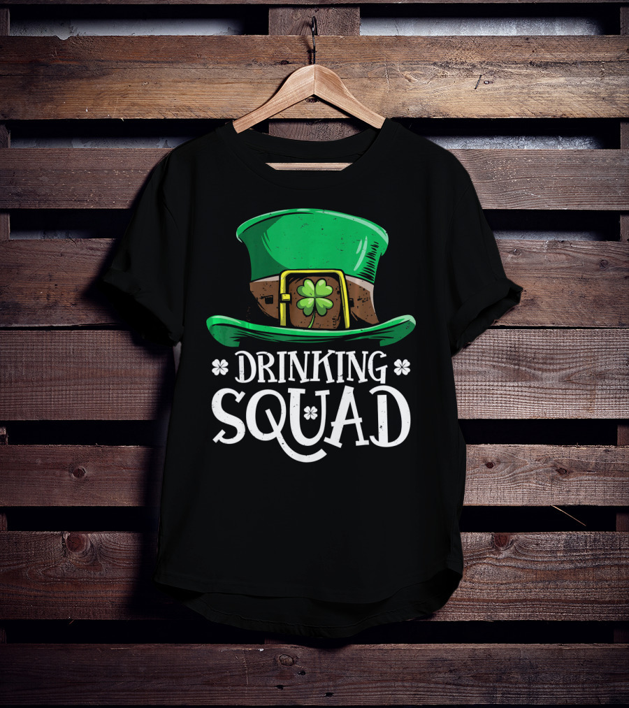 Leprechaun Drinking Squad St Pat Green Hat Clover St Patrick's Day T-Shirt