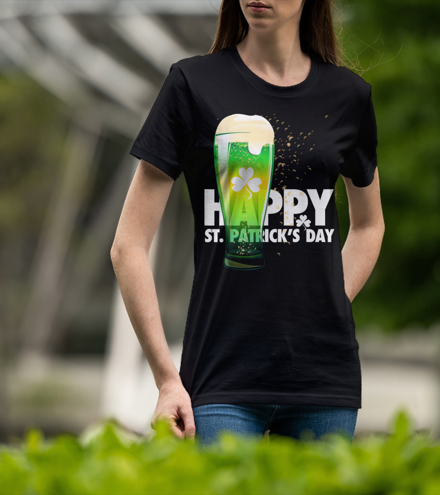 Happy St. Patrick's Day Irish Green Beer With Shamrock Bubbles T-Shirt