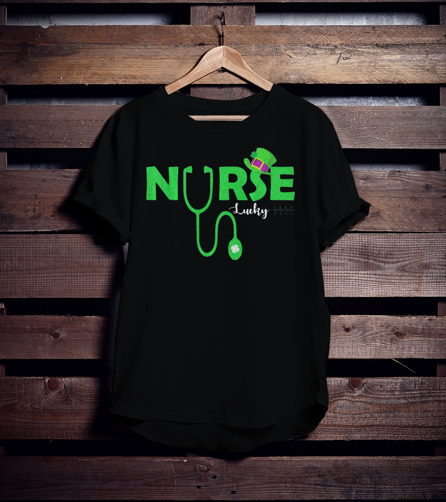 Lucky Nurse St. Patrick's Day With Shamrock Stethoscope And Leprechaun Hat T-Shirt