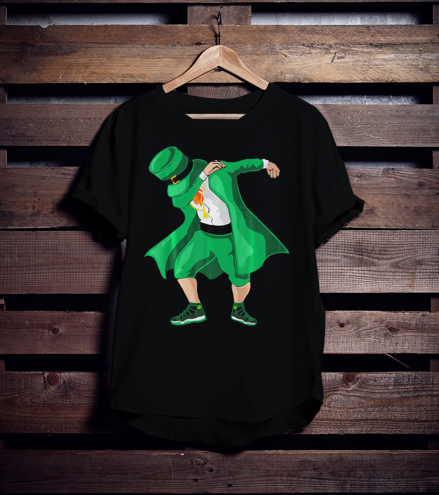 Dabbing Irish Leprechaun In Green Suit With Shamrock Shoes T-Shirt